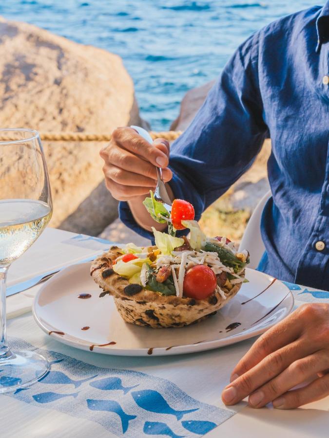 Il Gabbiano Hotel La Maddalena  Bagian luar foto